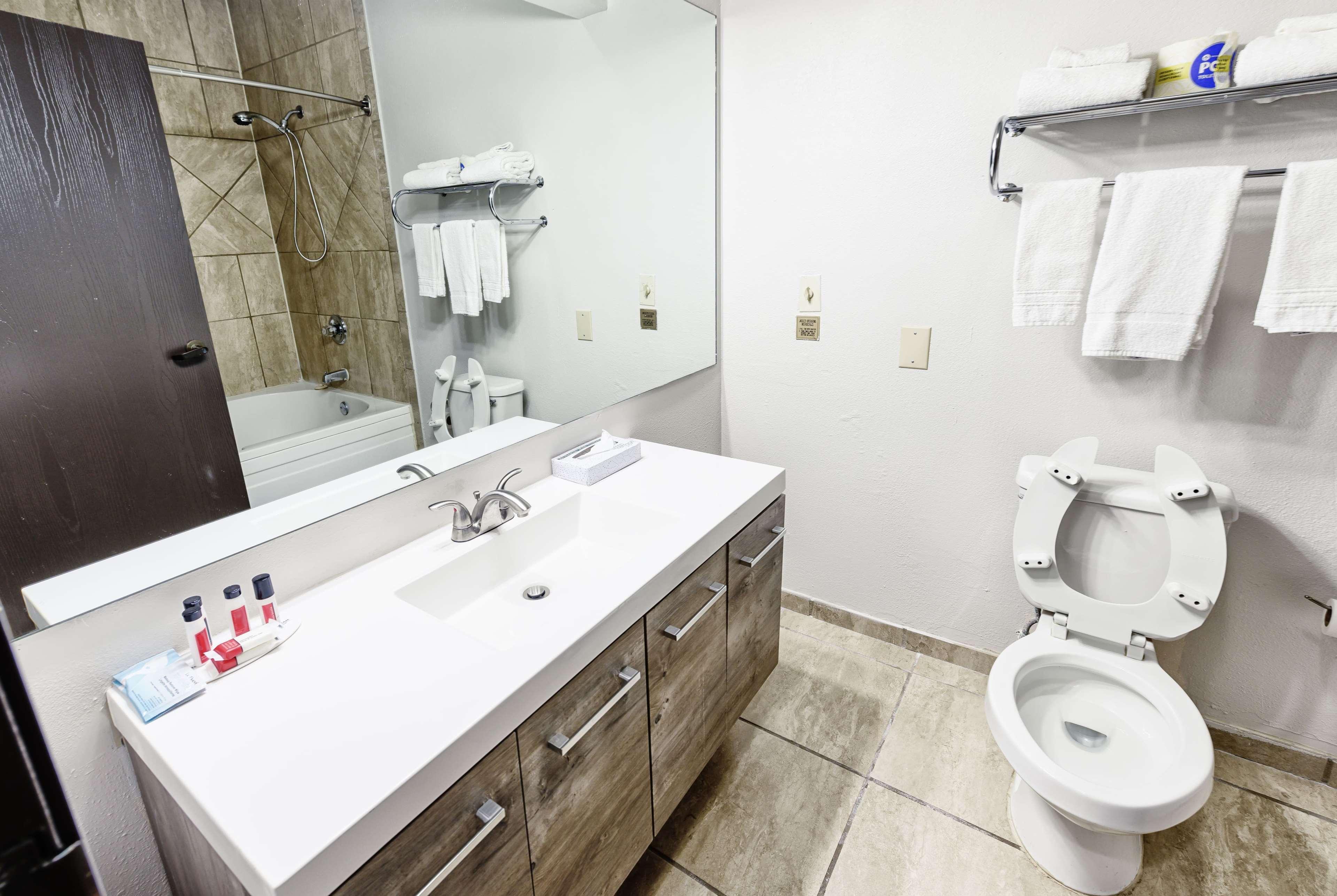Super 8 By Wyndham High Point/Greensboro Экстерьер фото