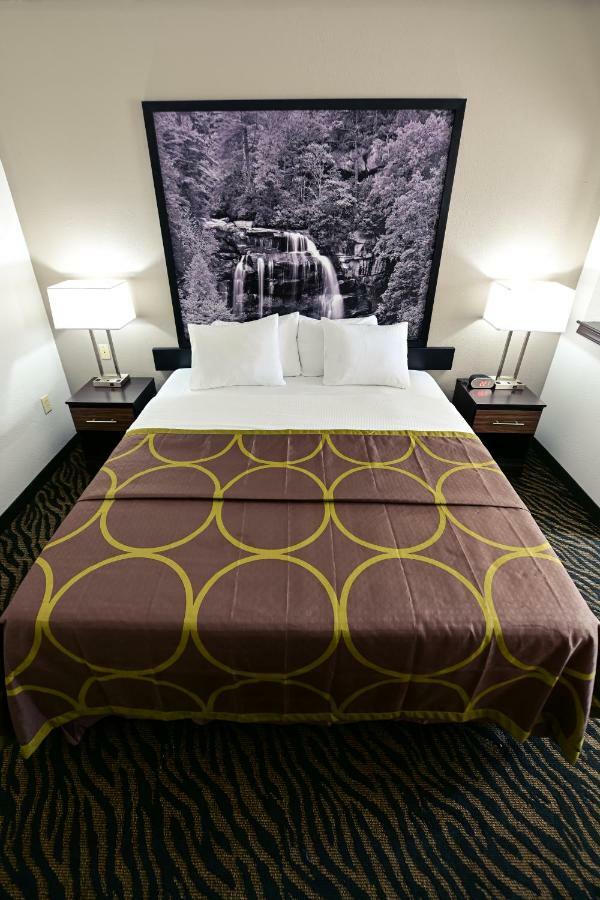 Super 8 By Wyndham High Point/Greensboro Экстерьер фото